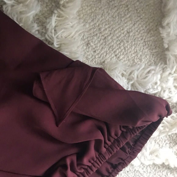 Last Chance 8/15 Naked Zebra Anne Bow Tie Off The Shoulder Blouse- Burgundy - Picture 4 of 4